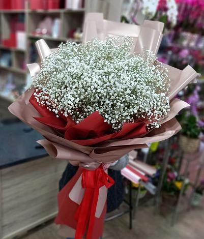 Букет цветов из: Гипсофила в Ессентукской