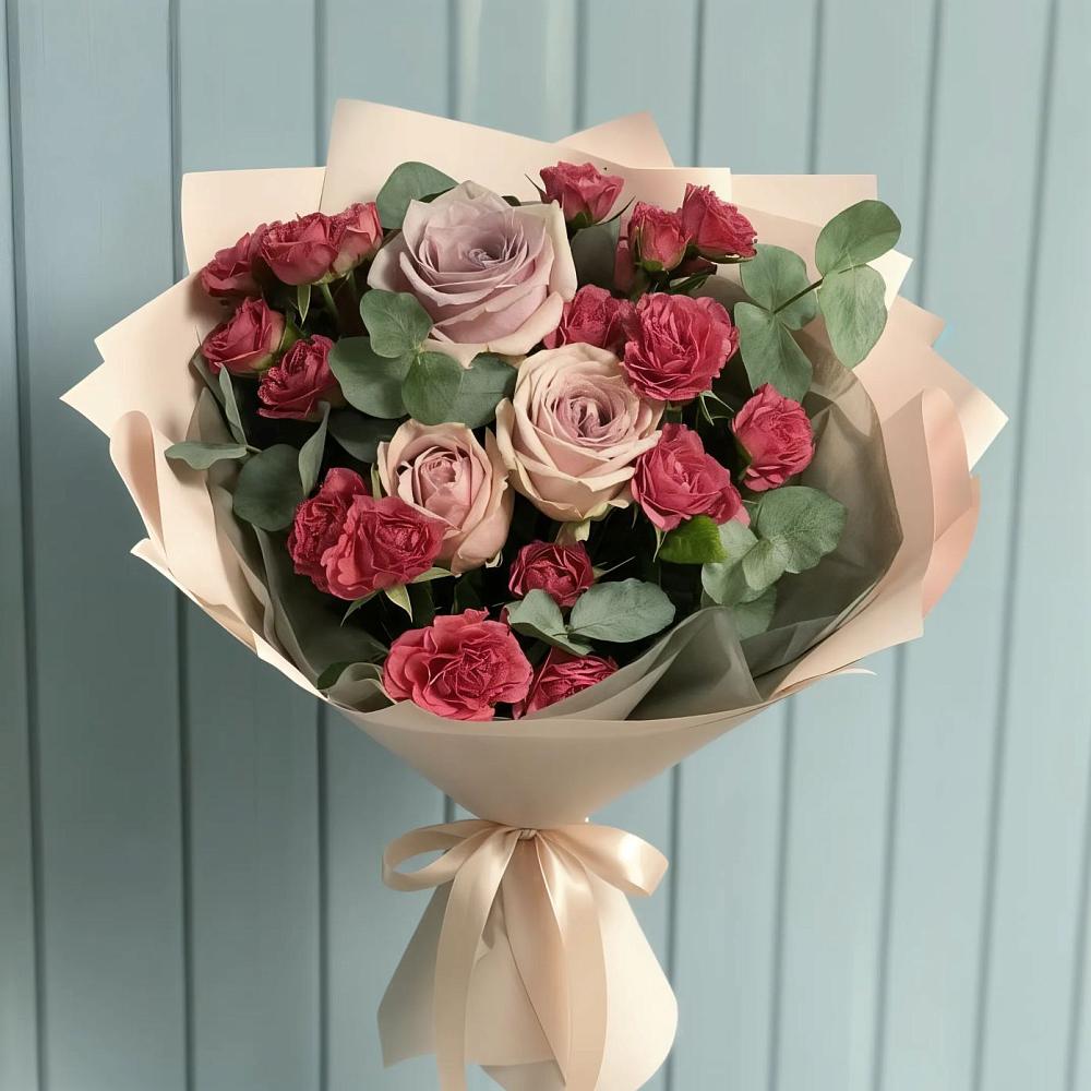 Букет цветов из: Гвоздики и Розы в Ессентукской