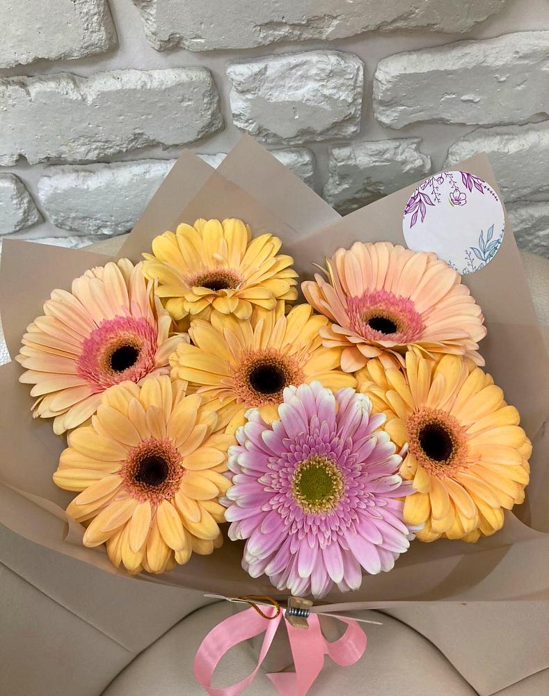 Букет цветов из: Герберы в Ессентукской