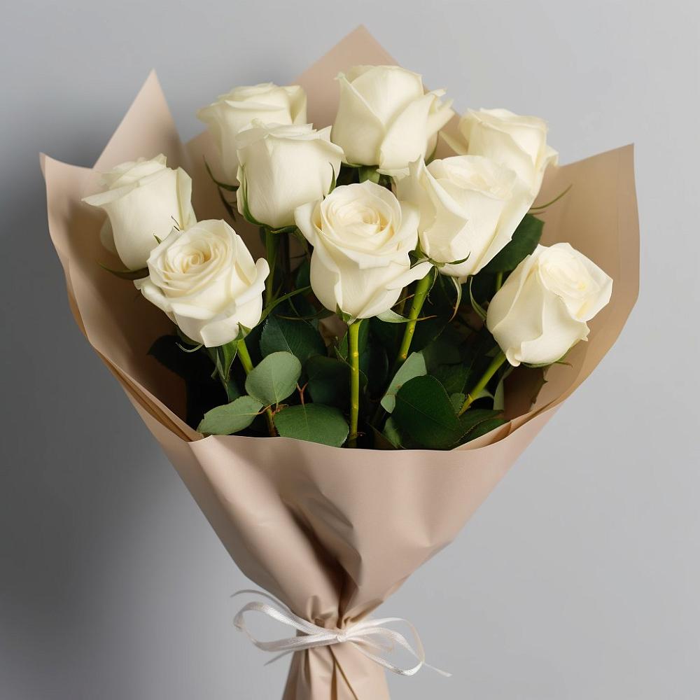 Букет 9 Белых роз Эдлесс Лав в Ессентукской