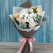 Букет цветов из:  Хризантемы и Розы #REPLACE_PRED# Ессентукской