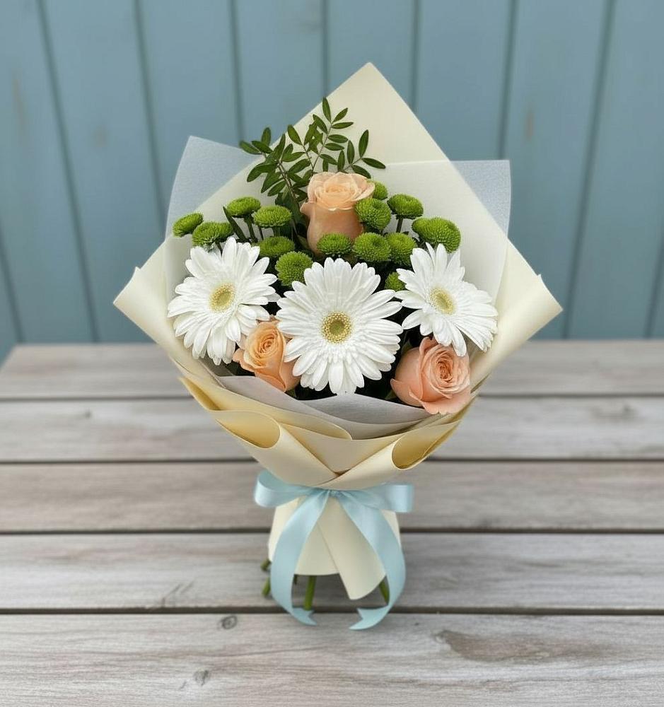 Букет цветов из: Герберы, Розы и Хризантемы в Ессентукской