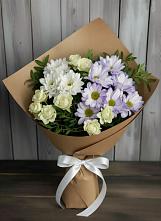 Букет цветов из:  Хризантемы и Розы в Ессентукской