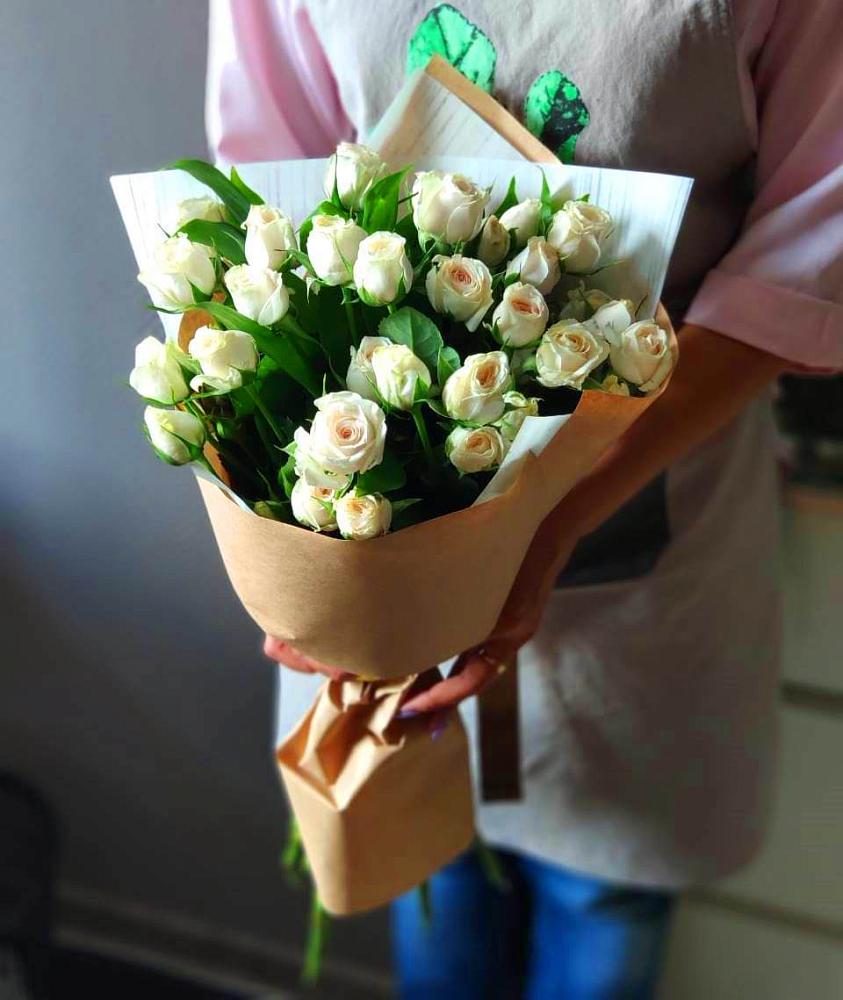 Букет цветов из: Розы в Ессентукской