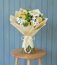 Букет цветов из:  Хризантемы и Розы #REPLACE_PRED# Ессентукской