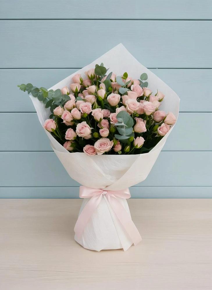 Букет цветов из: Розы в Ессентукской