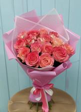 Букет 15 Розовых роз Равель в Ессентукской