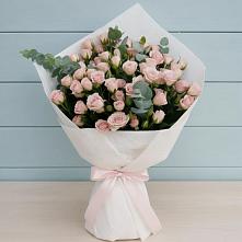 Букет цветов из:  Розы в Ессентукской