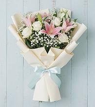 Букет цветов из:  Лилии в Ессентукской