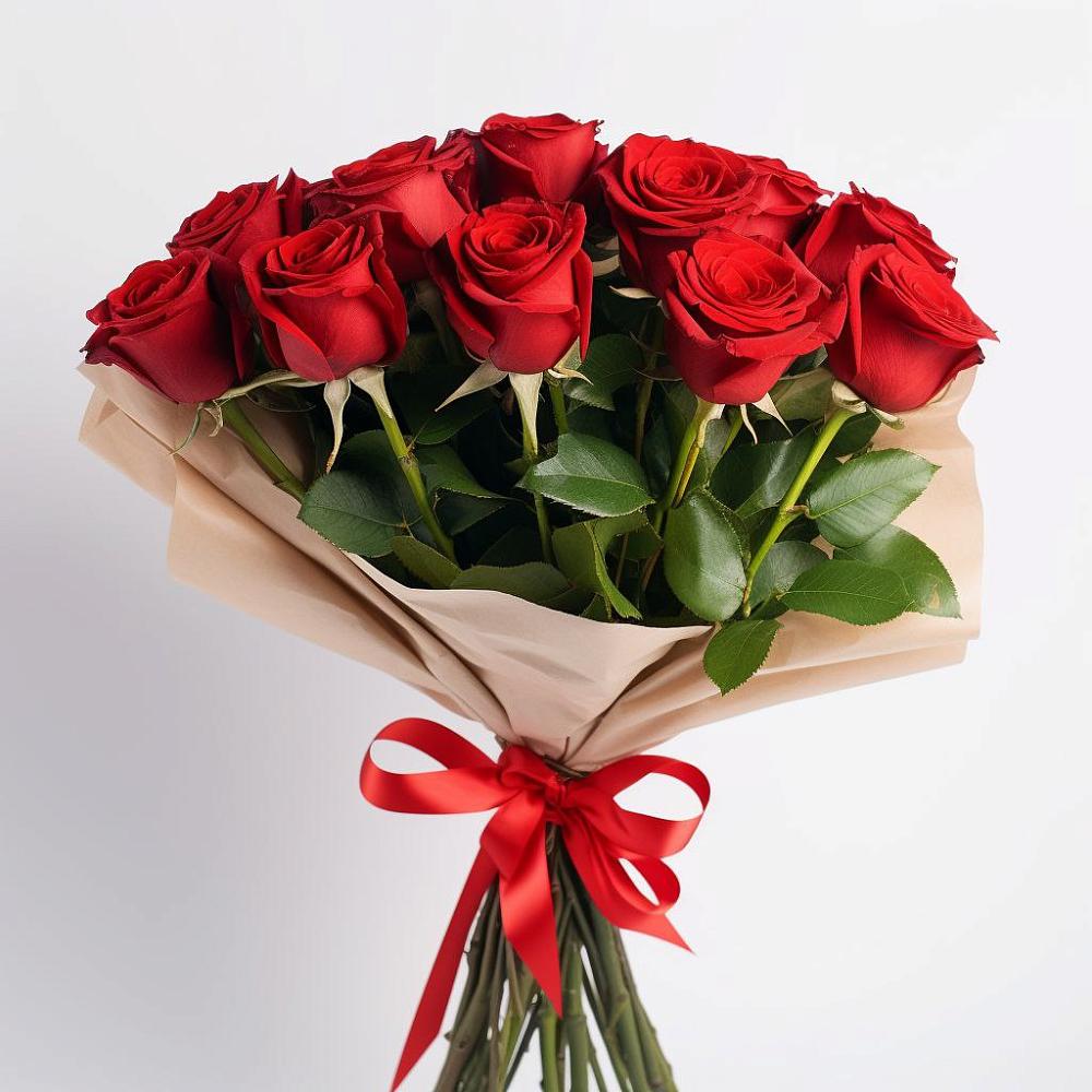 Букет 11 Красных роз Эдлесс Лав в Ессентукской